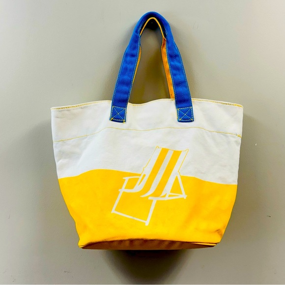 Barns & Noble Handbags - Vintage Barnes & Noble 100% Cotton Tote Bag Yellow Beach Chair & Umbrella Print